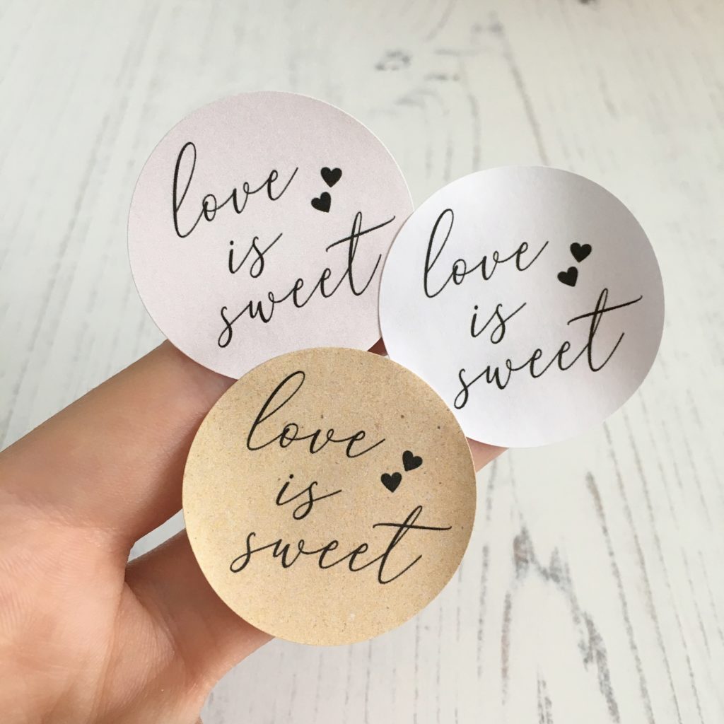 Love Is Sweet, 37mm Wedding Stickers